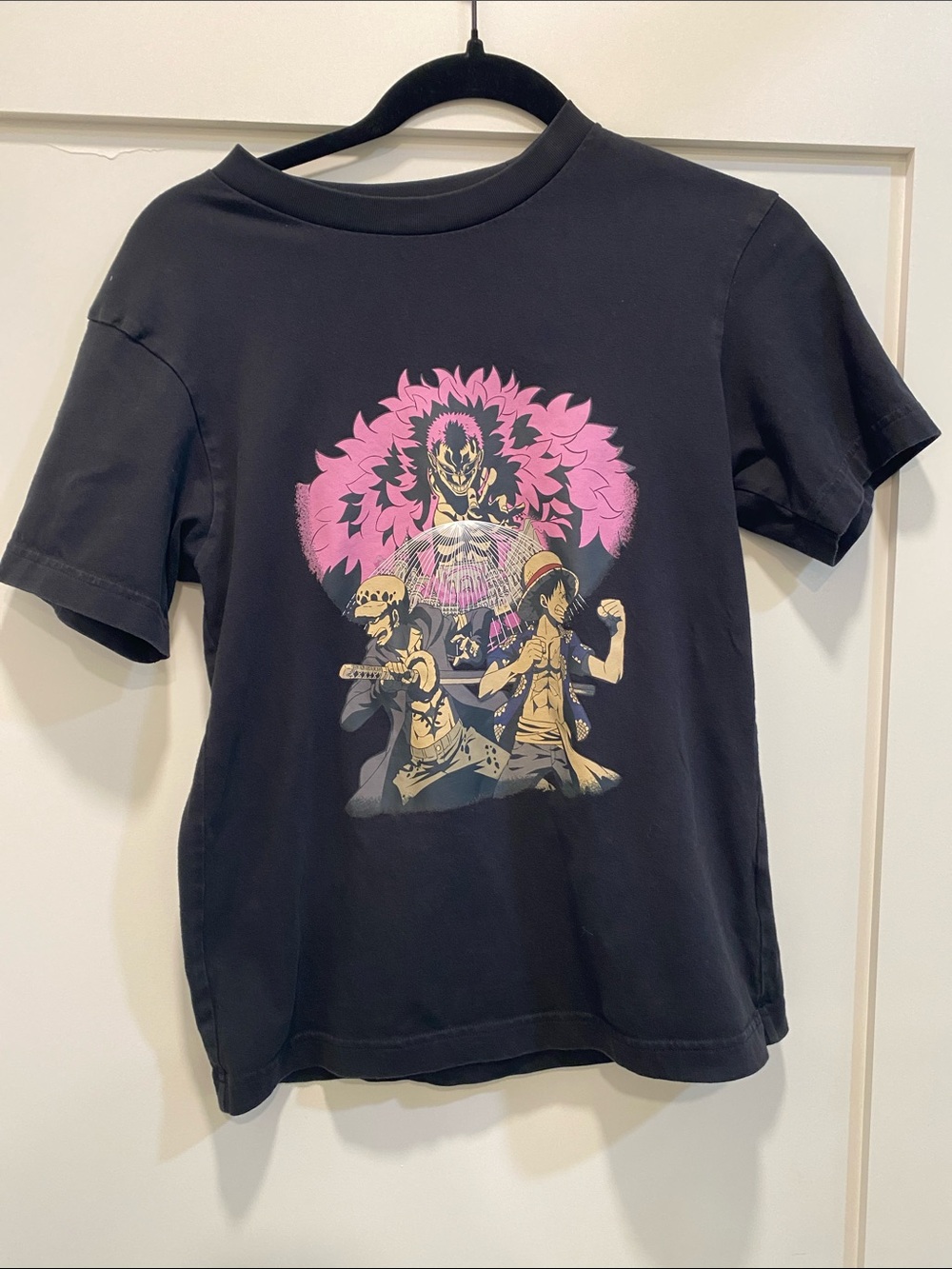 Uniqlo/One Piece collab tee shirt